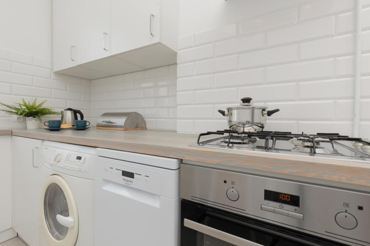 Apartment Baluckiego Stary Mokotow By Renters Warschau
